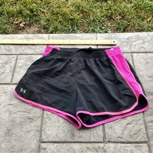 Blokecore gorpcore nostalgia earthy artisanal Under Armor shorts medium